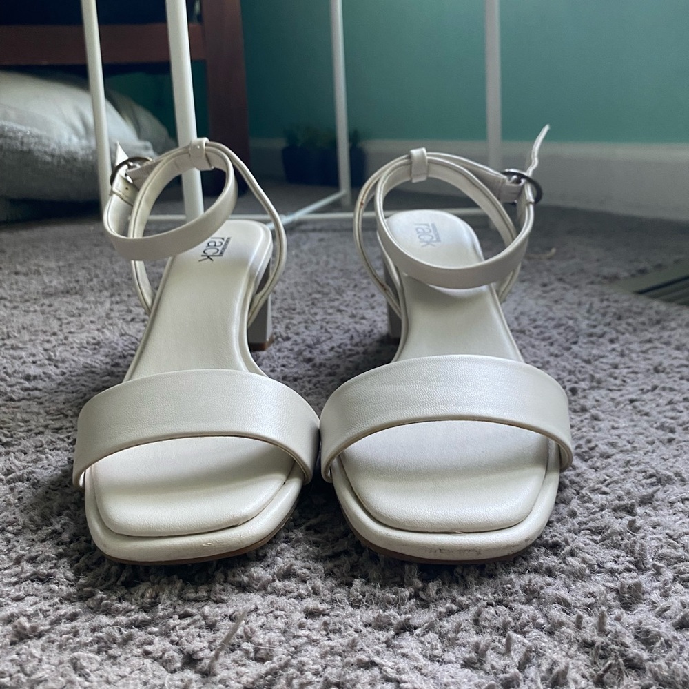 Women’s cream colored chunky heels